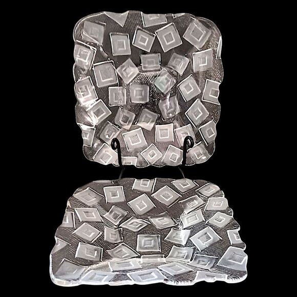 2 Mikasa Clear Glass Plates Side Frosted Square Design Geometric Salad Snack - Picture 9 of 16